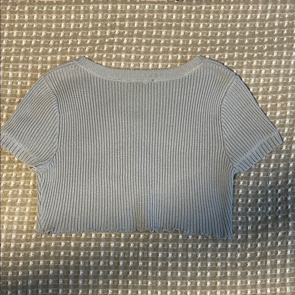 Light Blue Ribbed Button Crop Top Sweater - Picture 4 of 4